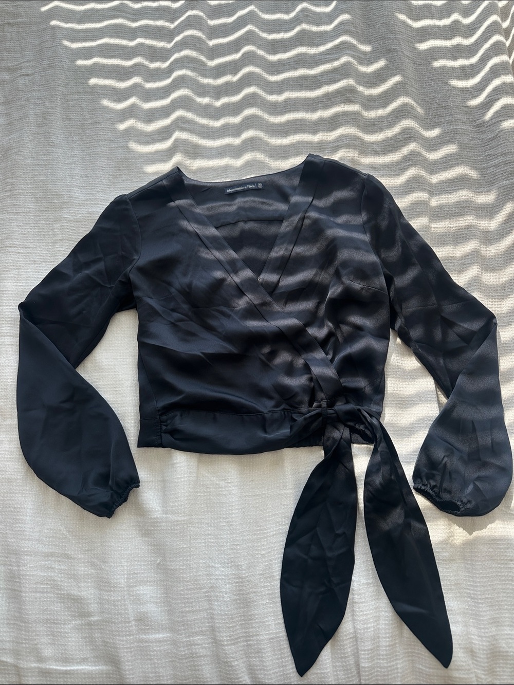 Abercrombie & Fitch Black Wrap Tie Blouse